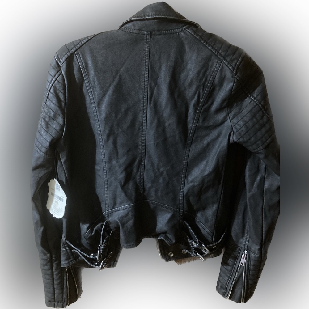 Altar’d State jacket - Picture 3 of 3
